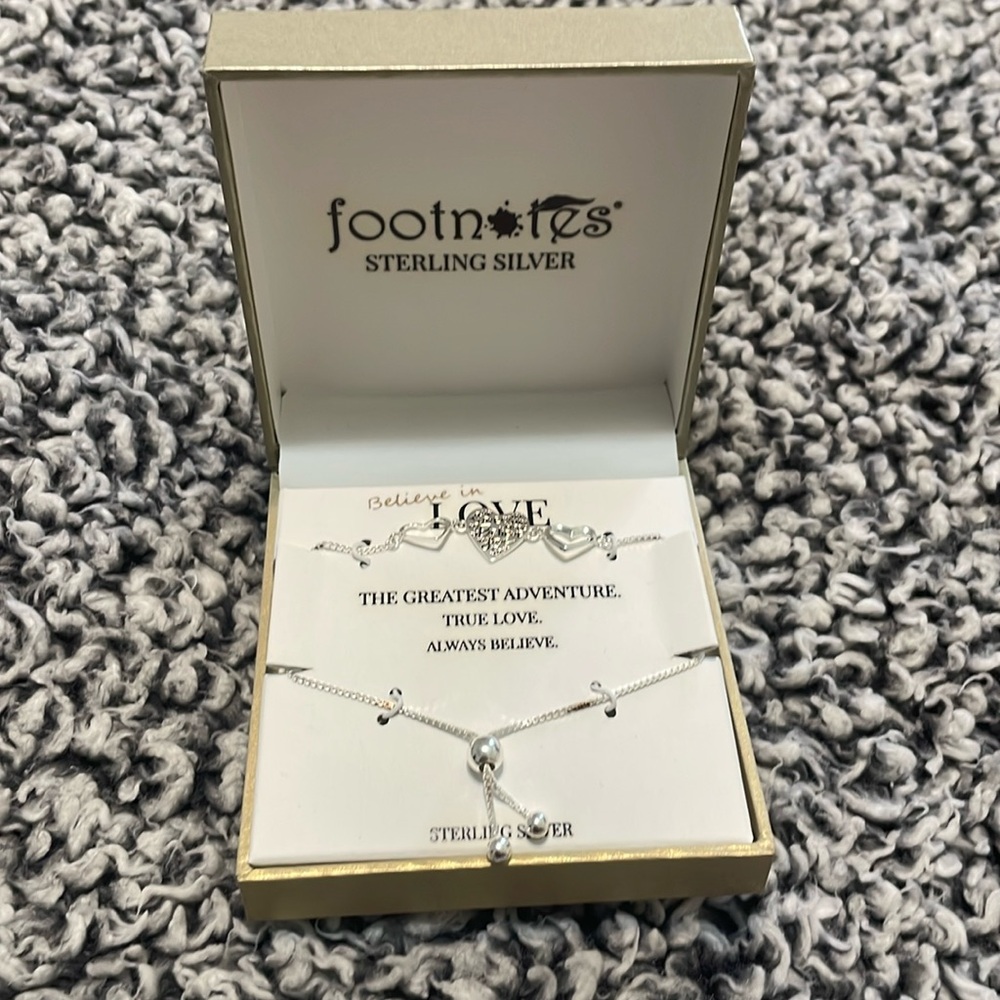 Footnotes bracelet